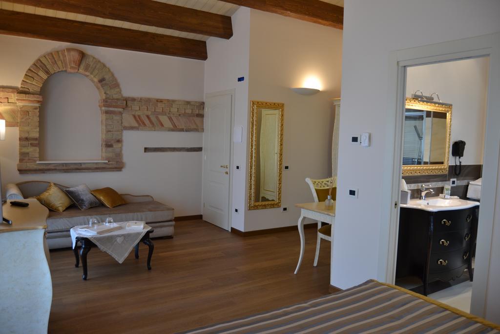 Agriturismo De Luca Mozzagrogna Exterior foto